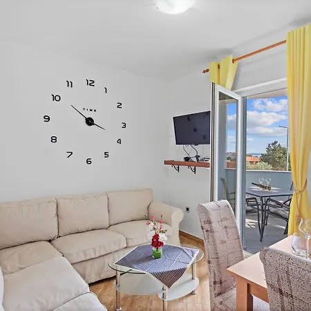 Appartement Mery's Sunny Pool - Happy